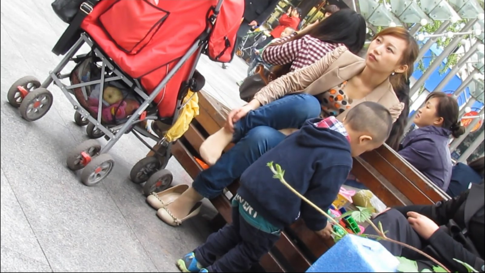 streetsnapdangl[00 00 12][20181107 212442 7]